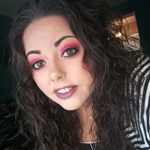 Meet your Posher, Gina